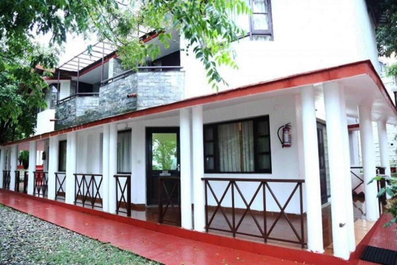 Surbee Resort Masuri Exterior foto